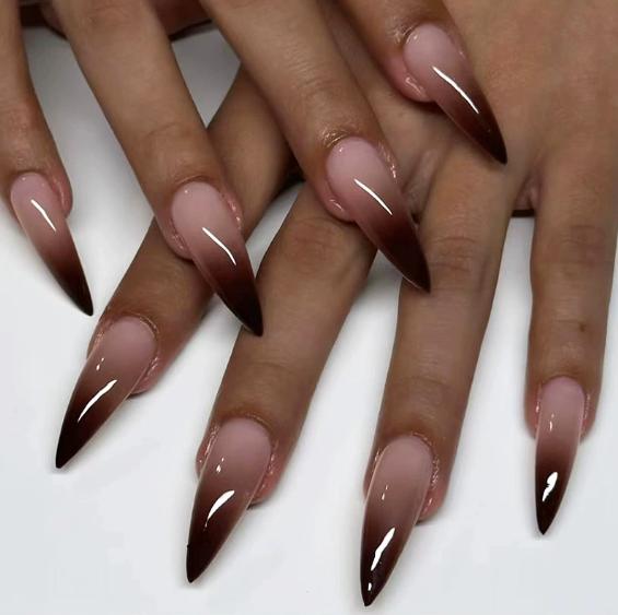 Capsules stiletto GN-0689 — modèle GN-0689