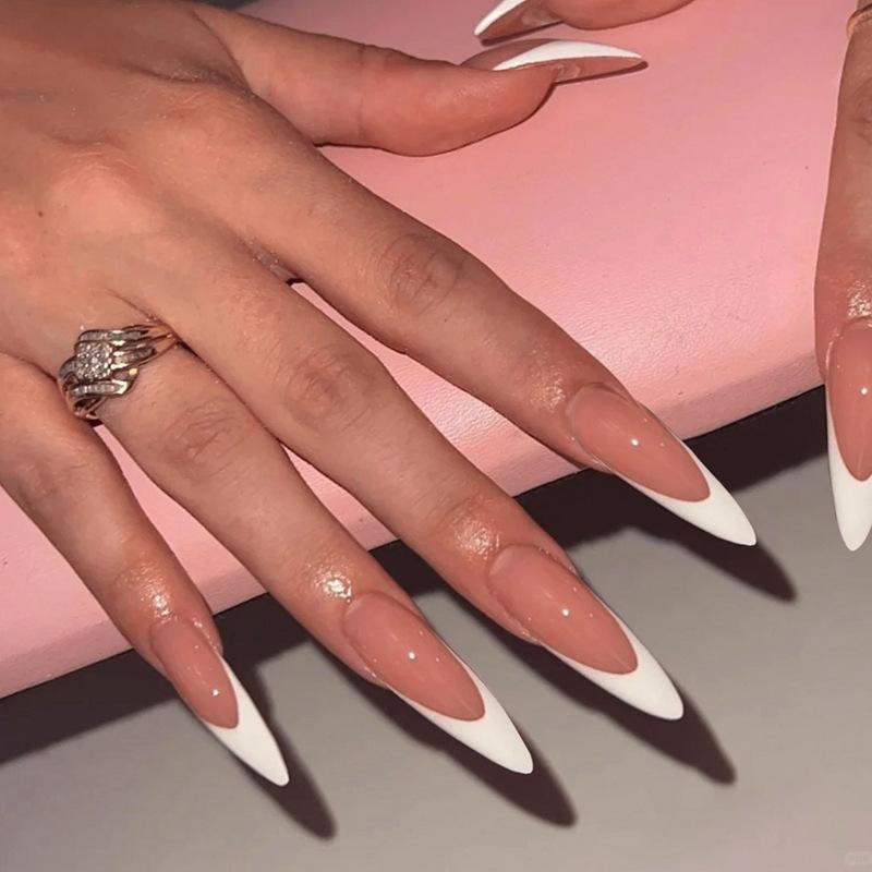Capsules stiletto GN-0718 — modèle GN-0718